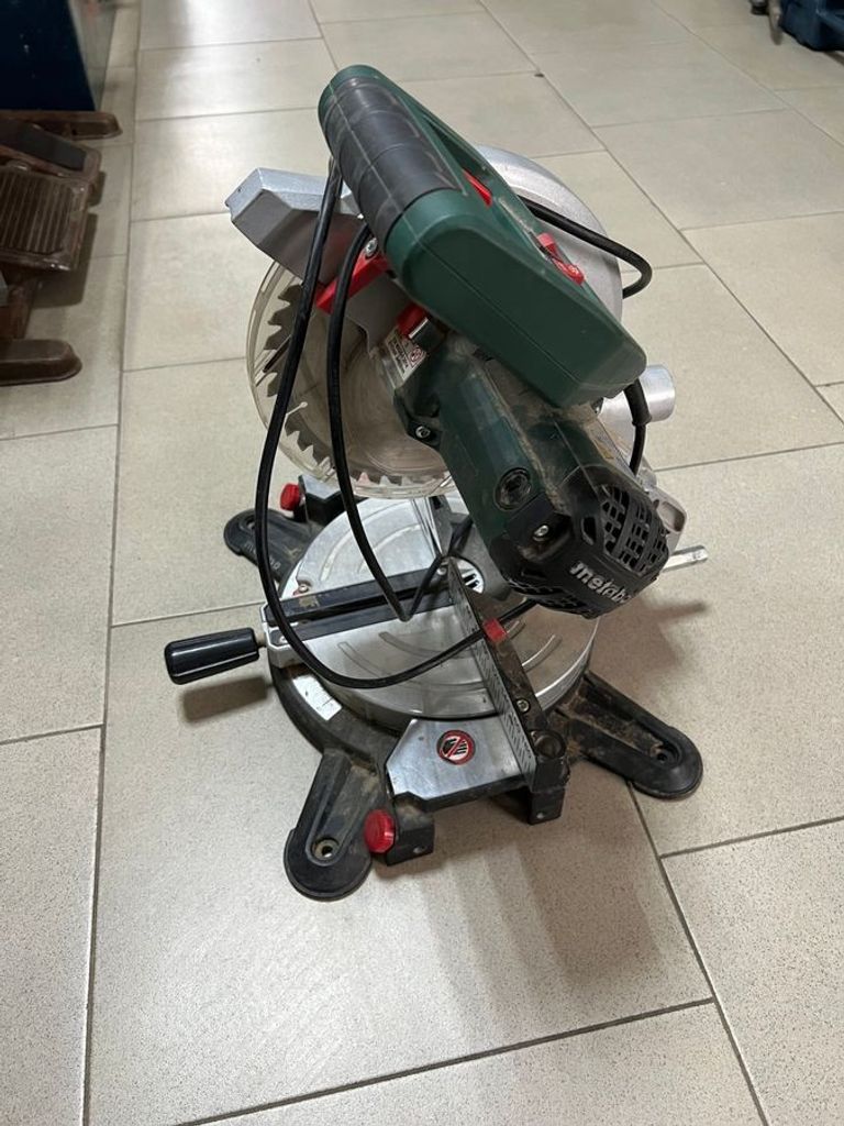 Купить Metabo ks 216 m lasercut Б/У