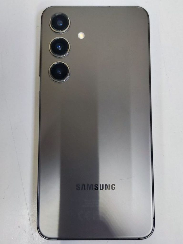 Дешево Samsung galaxy s24 8/128gb з ломбарду