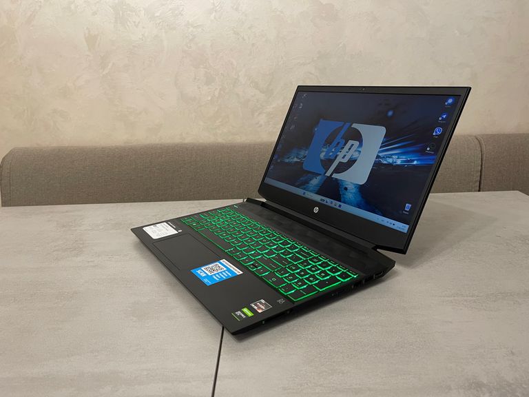 Оголошення HP Pavilion 15-ec1073dx Б/У