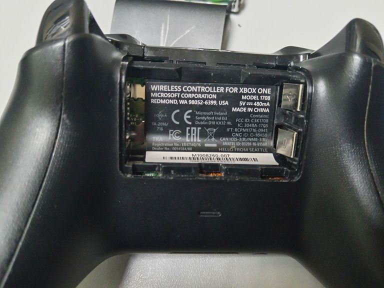 Microsoft Xbox One S 1TB Код:01-200605081. Зображення 8