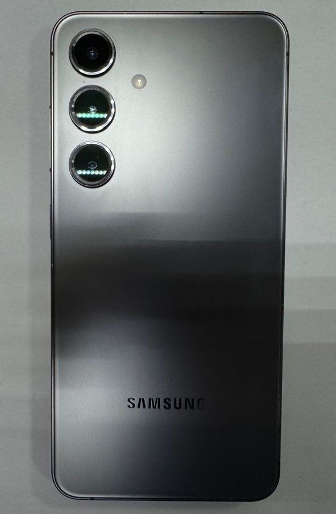 Розпродаж Samsung galaxy s24 8/256gb, продавець Техноскарб