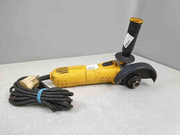 Дешево DeWALT D28139 з ломбарду