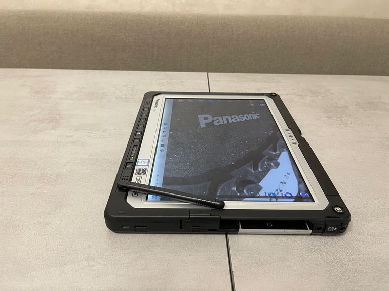 Захищений планшет Panasonic Toughbook CF-33, 12", i5-7300U, 16GB, 128GB, 4G LTE Код:null. Изображение 5