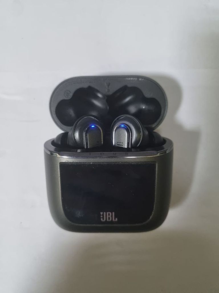 Купити Jbl tour pro 2 Б/У