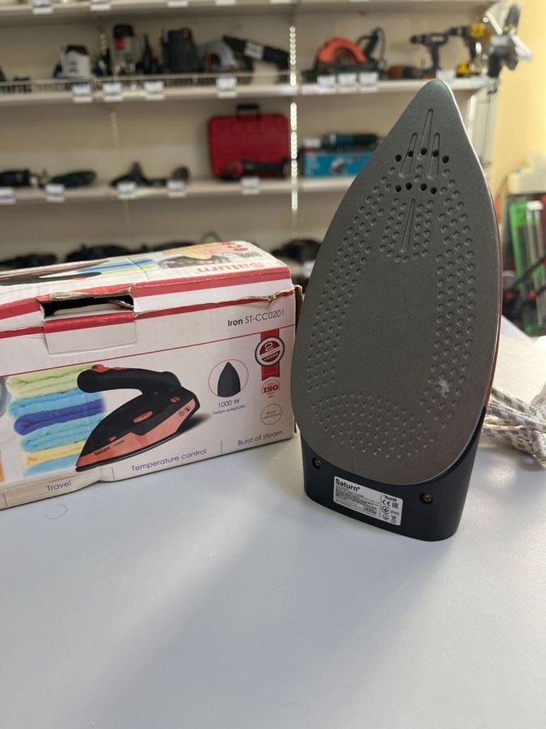 Дешево Saturn cc0201 з ломбарду