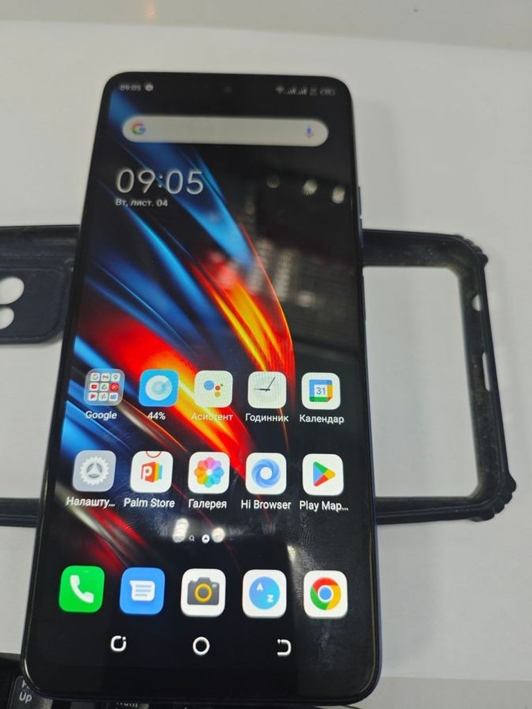 Купити Tecno Pova-2 LE7n 4/64GB DS Dazzle Black (4895180768460) Б/У