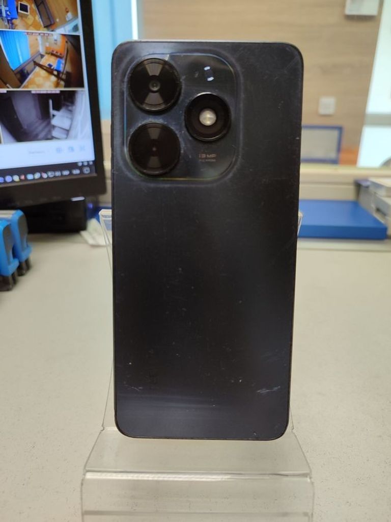 Дешиво Tecno spark go 2024 с ломбарда