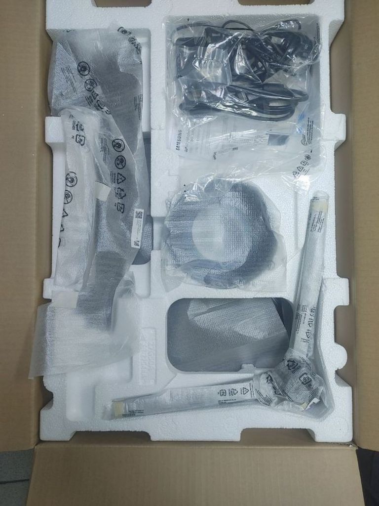 Дешиво Samsung odyssey ag50 s27ag502 с ломбарда