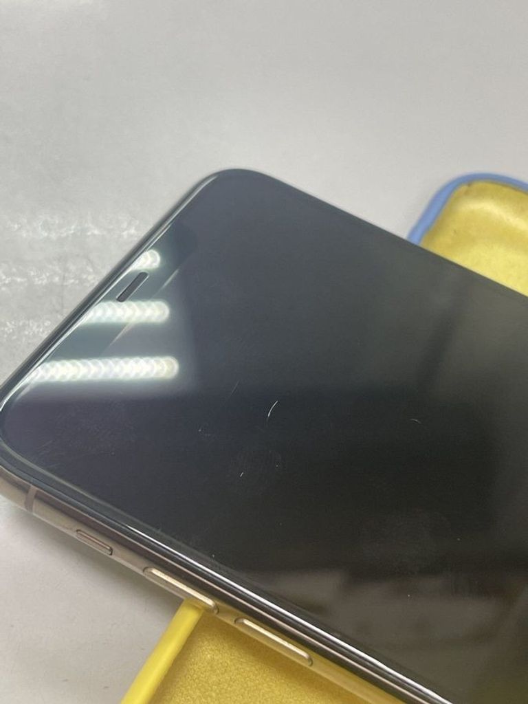 Дешево Apple iphone 11 pro max 64gb з ломбарду