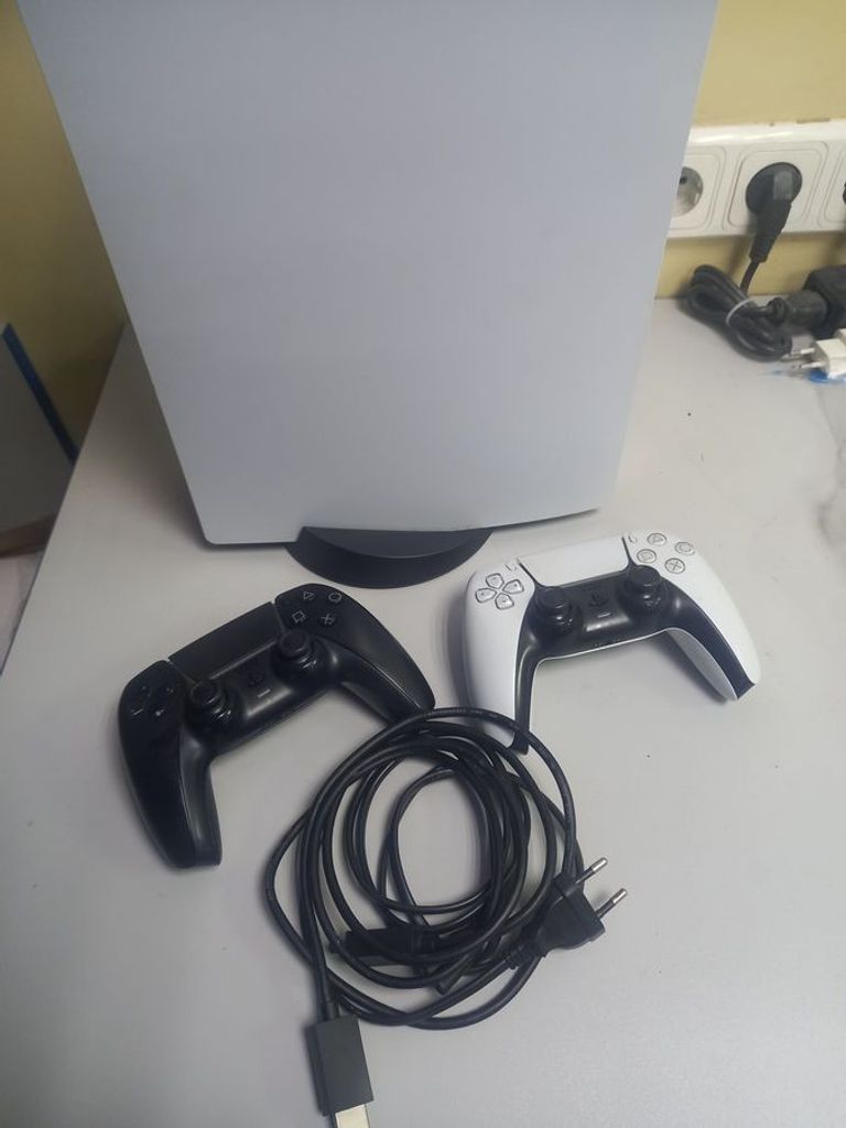 Объявление Sony PlayStation 5 825GB Б/У