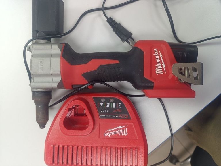 Объявление Milwaukee m12 bprt Б/У