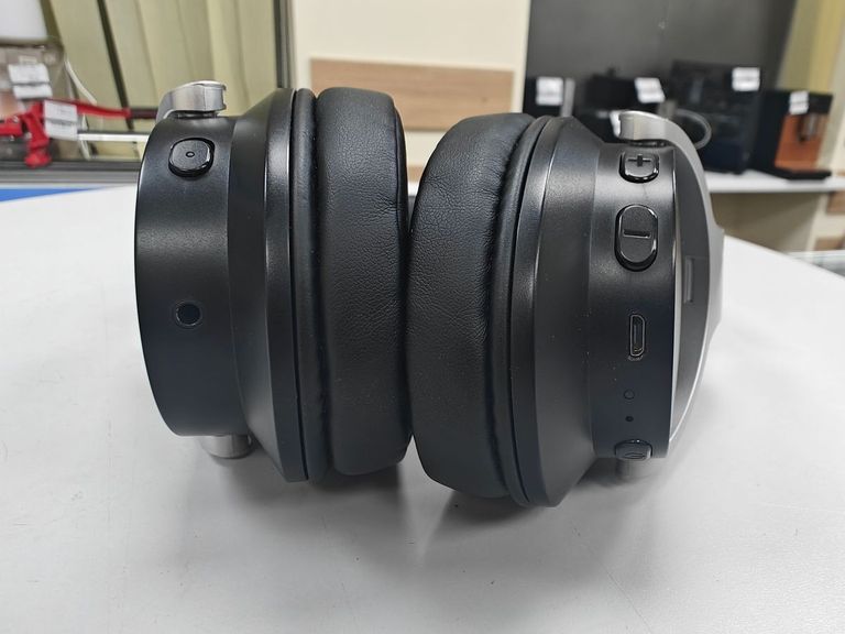 Оголошення Motorola escape 500 anc Б/У