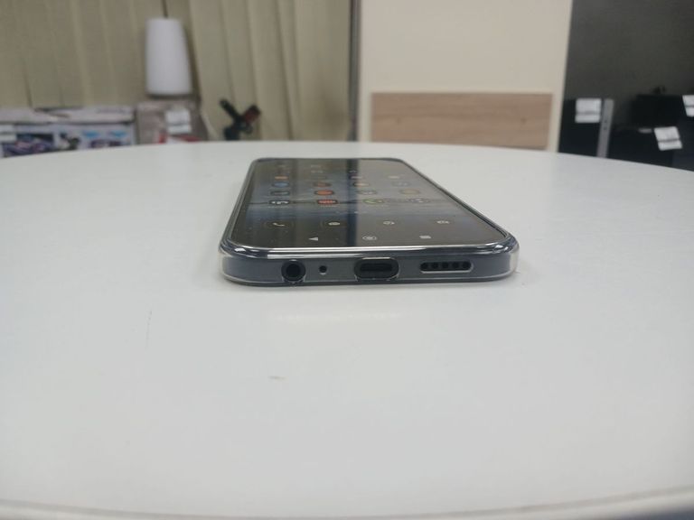 Оголошення Xiaomi Redmi 15C 4G 4/128GB Midnight Black Б/У