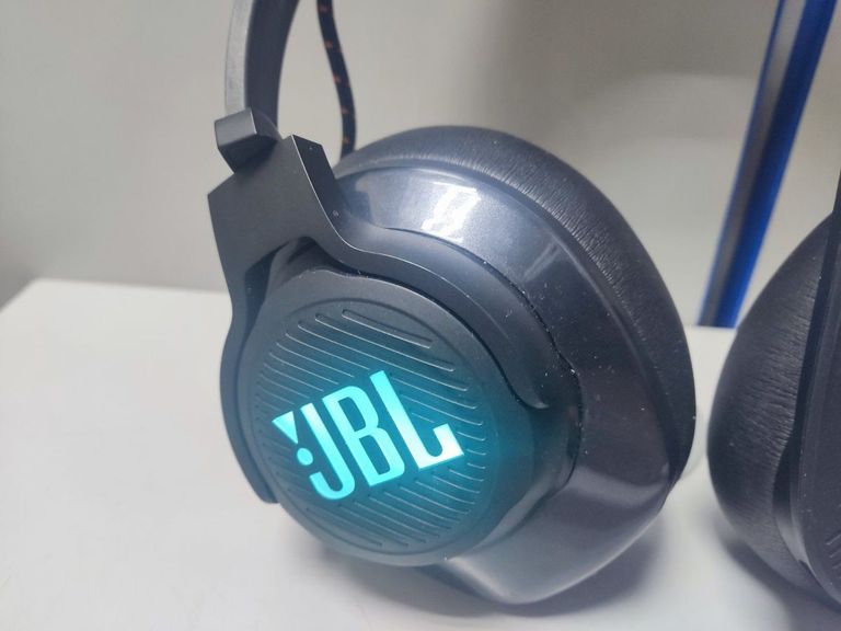 Jbl quantum 610 Код:01-200809510. Изображение 8