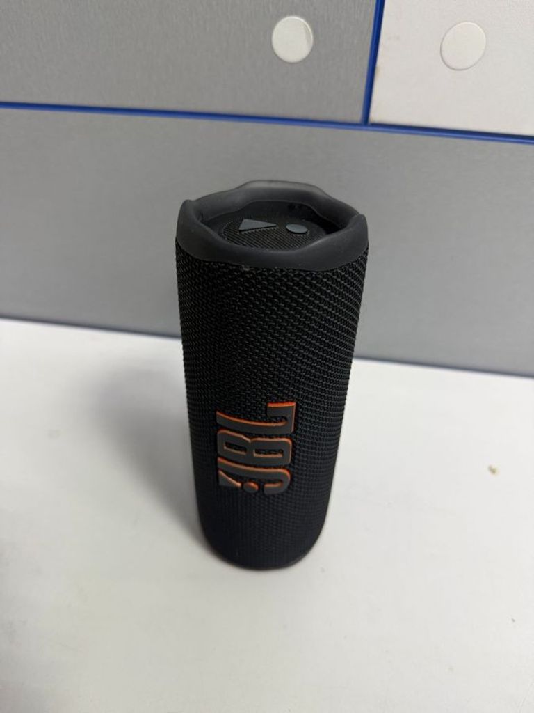 Объявление Jbl flip 6 Б/У