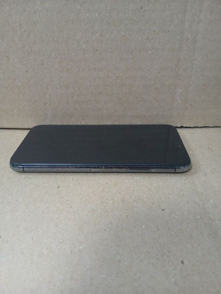 Apple iphone x 256gb Код:01-200812724. Изображение 13