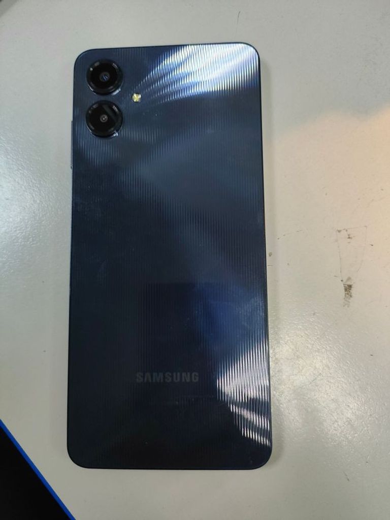 Дешево Samsung galaxy a06 4/128gb з ломбарду