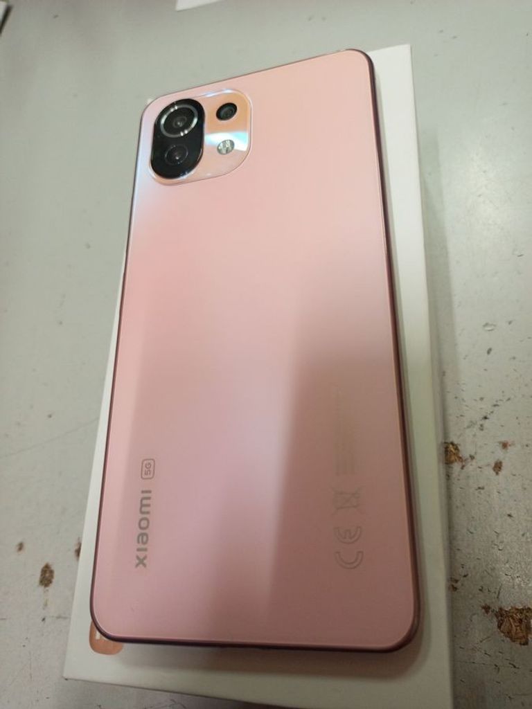 Дешево Xiaomi 11 lite 5g ne 8/256gb з ломбарду
