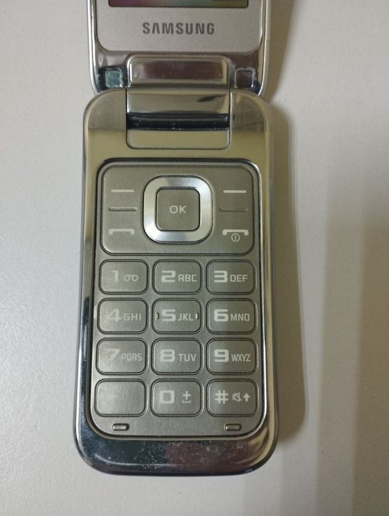 Дешево Samsung c3590 з ломбарду