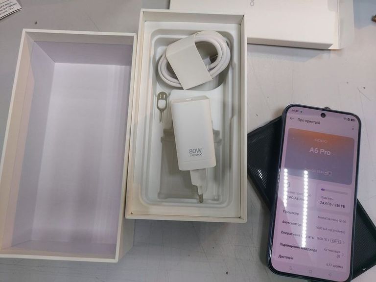 Дешево Oppo a6 pro 4g 8/256gb з ломбарду