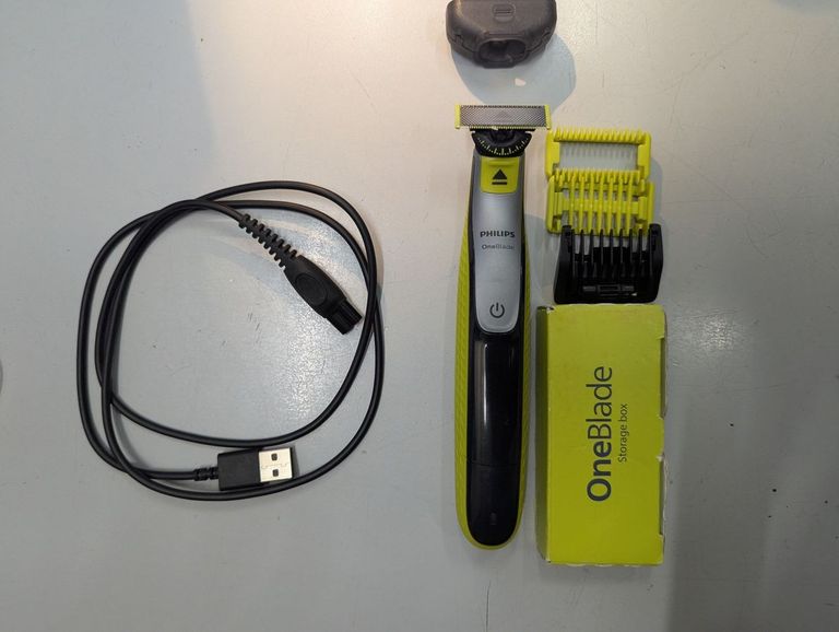 Дешево Philips oneblade 360 qp2834/20 з ломбарду