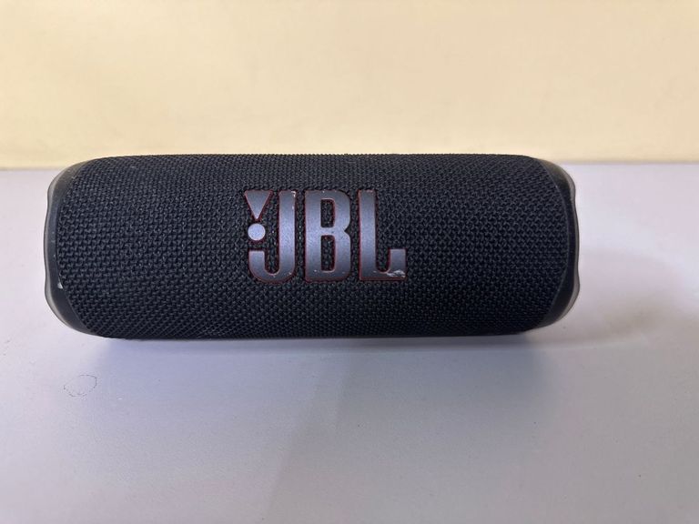 Купити Jbl flip 6 Б/У