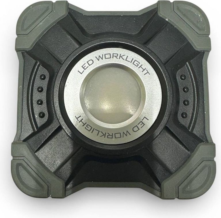 Купити Ledvance worklight battery pocket 10w 865 світлодіодний Б/У