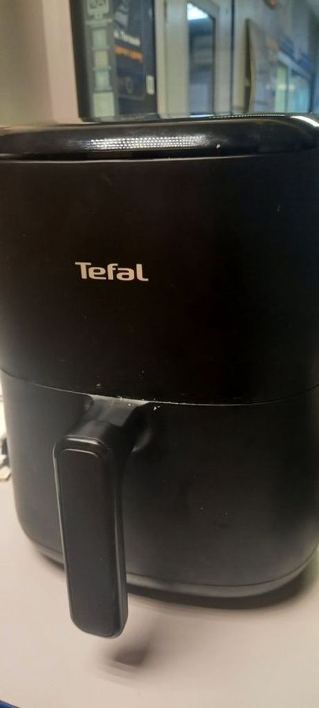 Дешиво Tefal Easy Fry Compact EY145810 с ломбарда