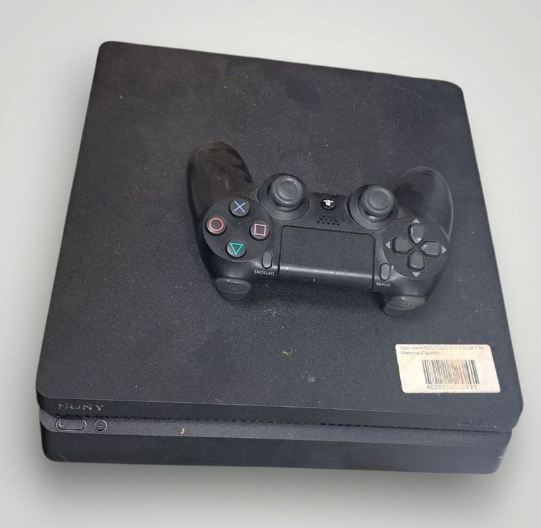 Купити  Sony PlayStation 4 Slim 1TB Black Б/У
