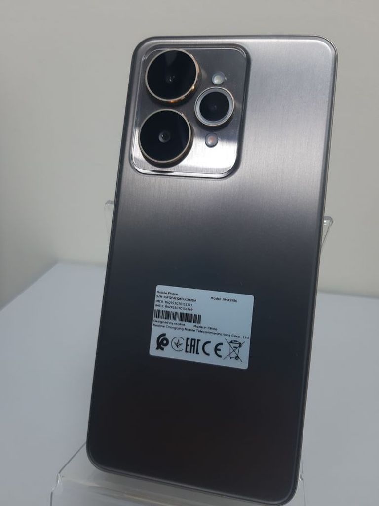 Розпродаж Realme 15 5G 12/512GB Suit Titanium, продавець Техноскарб