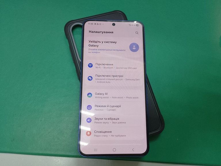 Купити Samsung galaxy s25 12/512gb Б/У