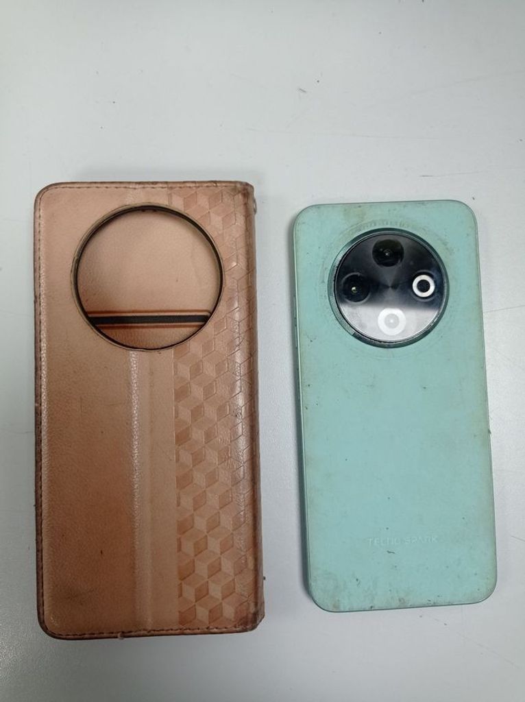 Оголошення Tecno spark 30c kl5n 8/256gb Б/У