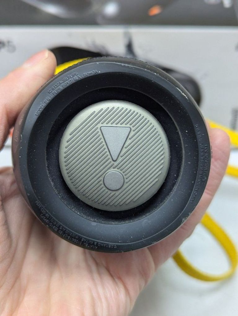 Дешиво Jbl flip 5 с ломбарда