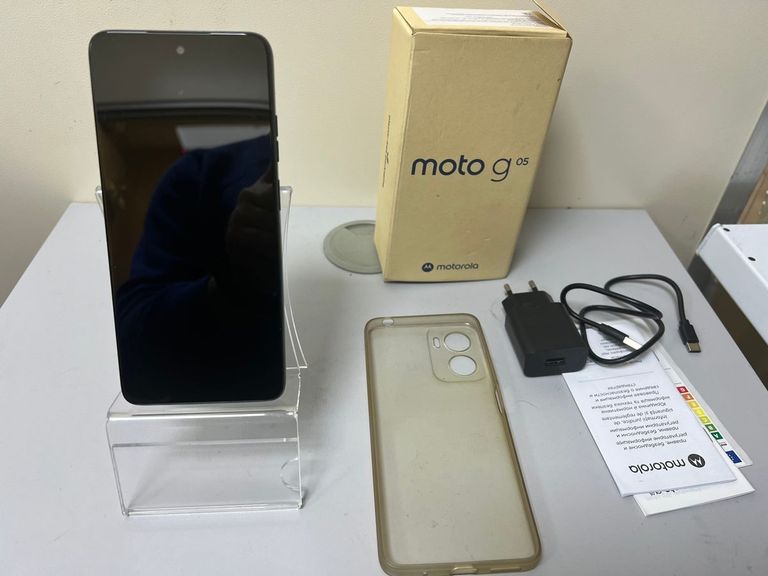 Купить Motorola moto g05 4/256gb Б/У