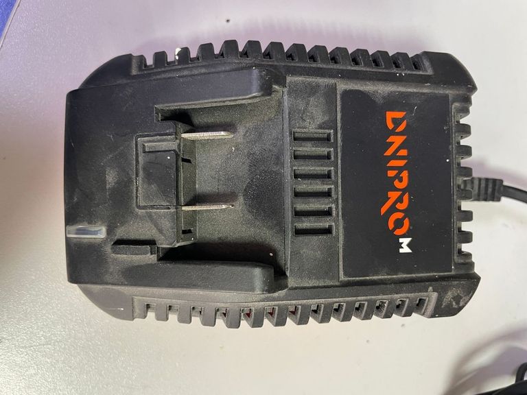 Распродажа Dnipro-M cd-218q 1акб 2ah зп, продавец Техноскарб