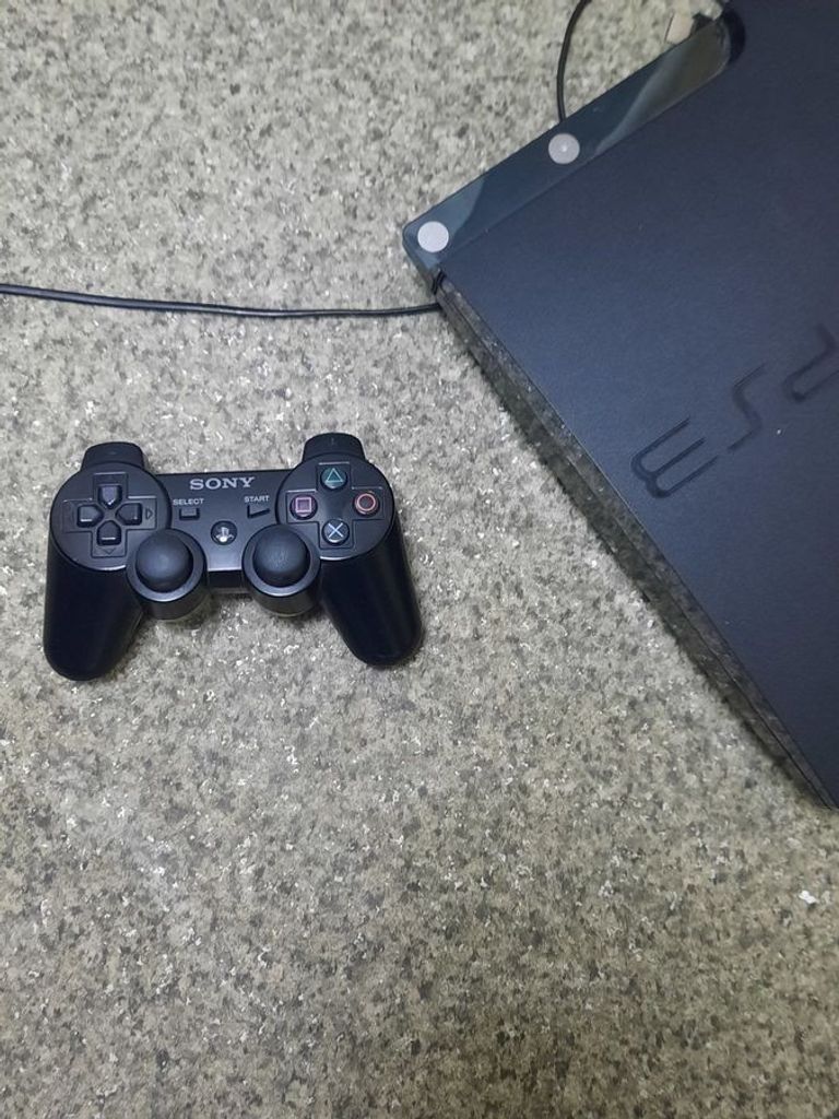 Купити Sony playstation 3 slim 120gb Б/У