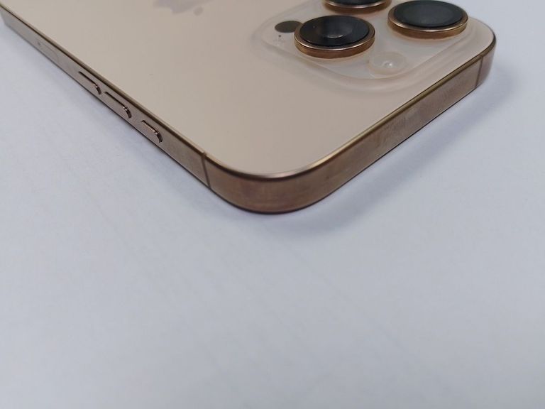 Apple iphone 16 pro 128gb Код:01-200901547. Зображення 8