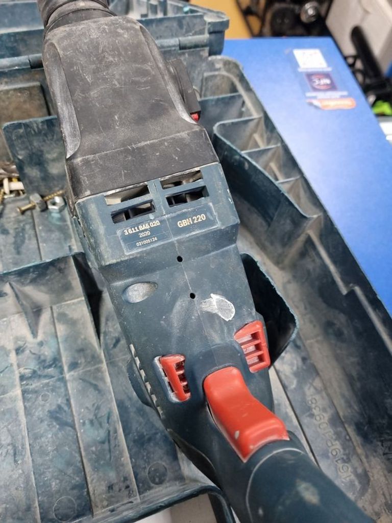 Оголошення Bosch gbh 220 Б/У