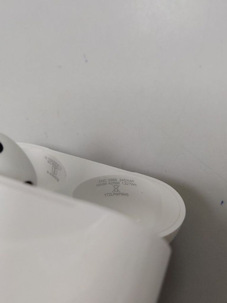 Оголошення Apple airpods 3rd generation Б/У