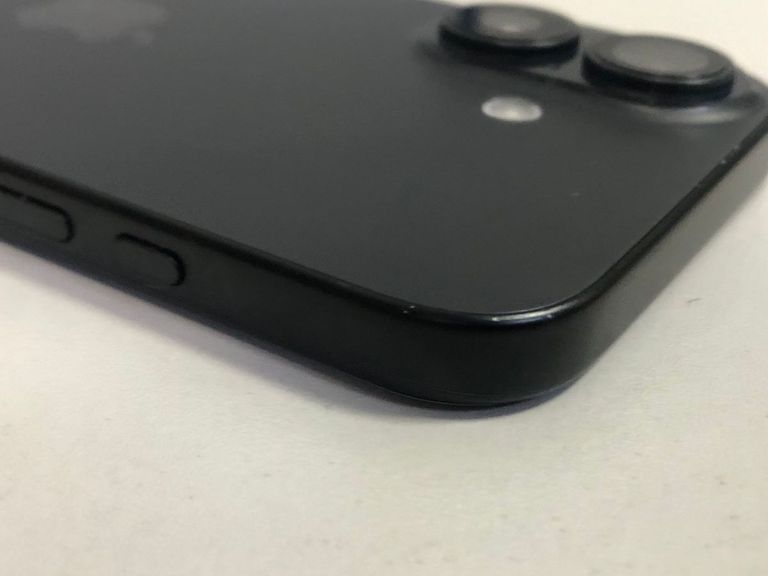 Apple iPhone 16 256GB eSIM Black (MYAX3) Код:01-200912901. Зображення 6