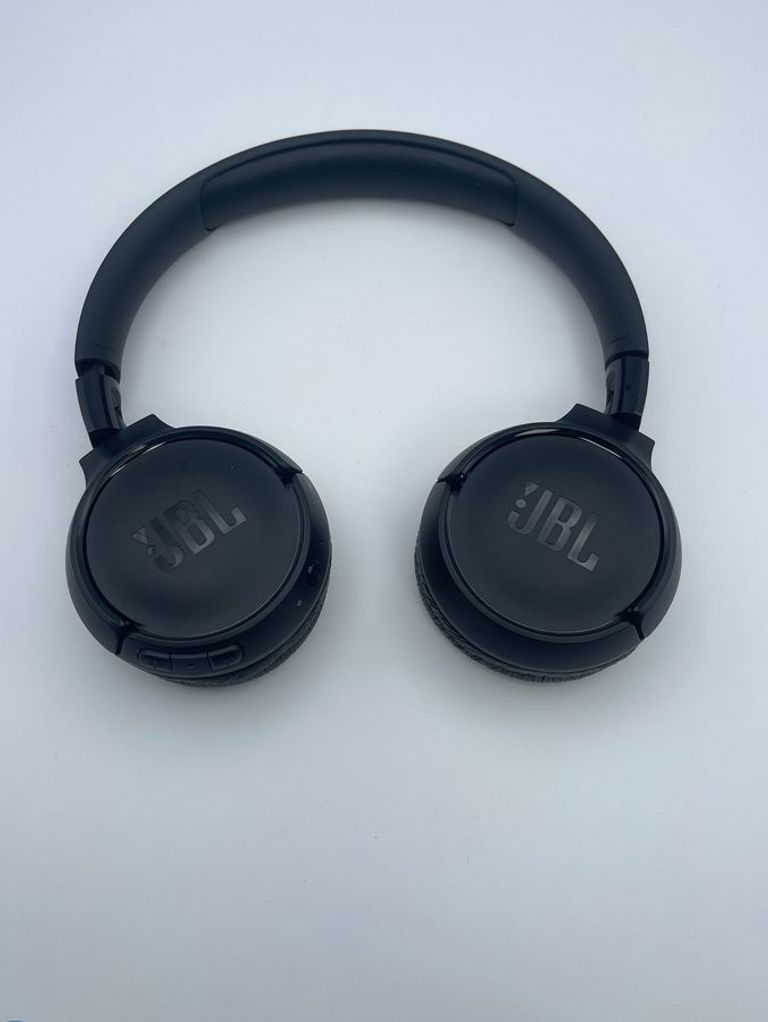 Купити Jbl tune 520bt Б/У