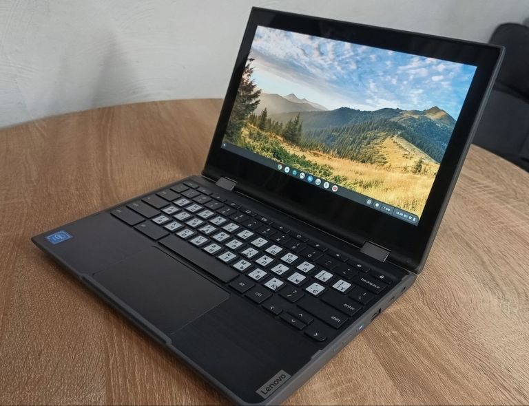 Сенсорний Ультрабук 2в1 Lenovo 300e 2 Gen 4/64 11.6" + Play Market Код:null. Изображение 6