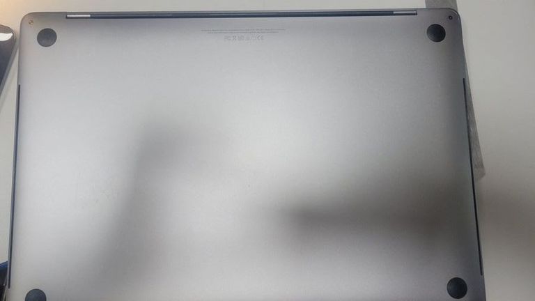 Apple macbook pro a1707/екр. 15.4 core i7 2,9ghz/ ram16gb/ ssd512gb/intel hd graphics 630/touch bar Код:01-200921118. Зображення 5