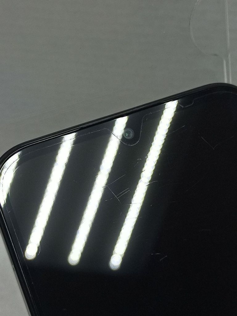 Дешево Xiaomi redmi 15c 4g 8/256gb з ломбарду