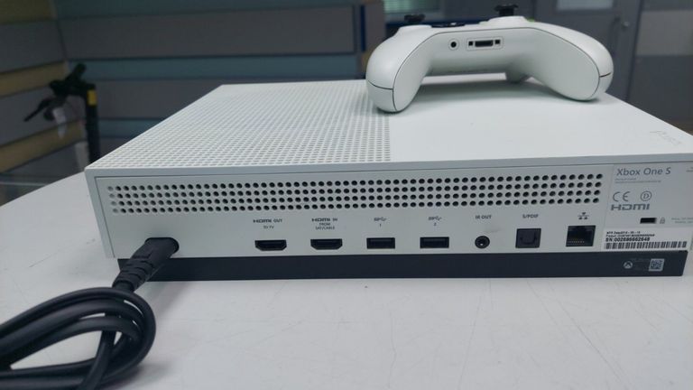 Объявление Microsoft Xbox One S 1TB White + NBA 2K19 Б/У