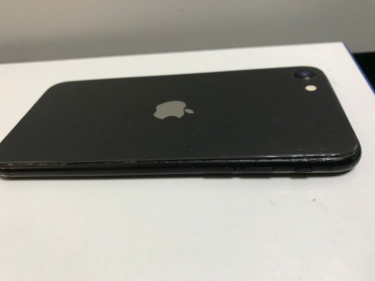 Apple iPhone SE 2020 64GB Black Slim Box (MHGP3) Код:01-200929925. Изображение 5