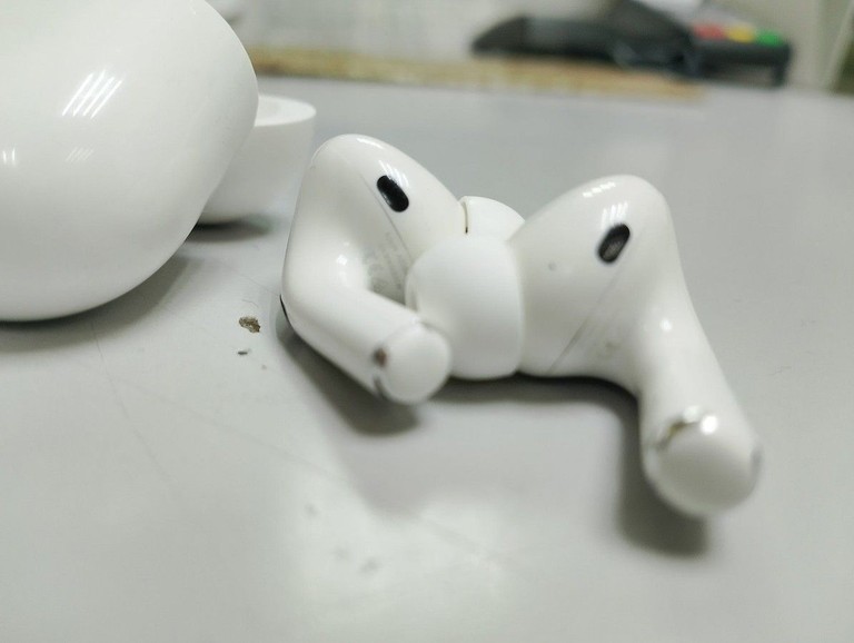 Оголошення Apple AirPods Pro (MWP22) Б/У