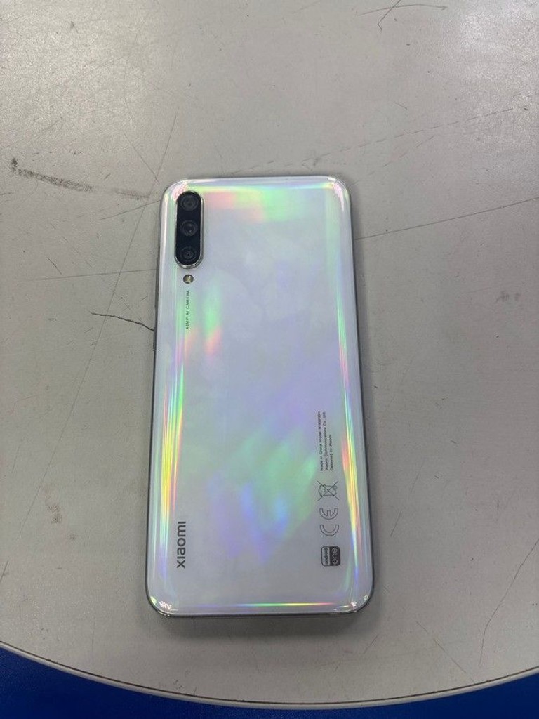 Купити Xiaomi Mi A3 4/128GB Blue Б/У