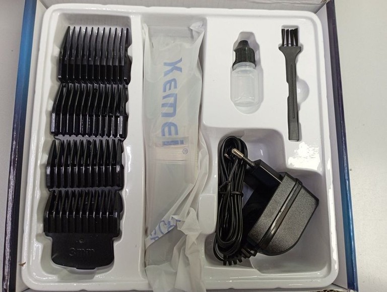 Купить Kemei km-5018 Б/У
