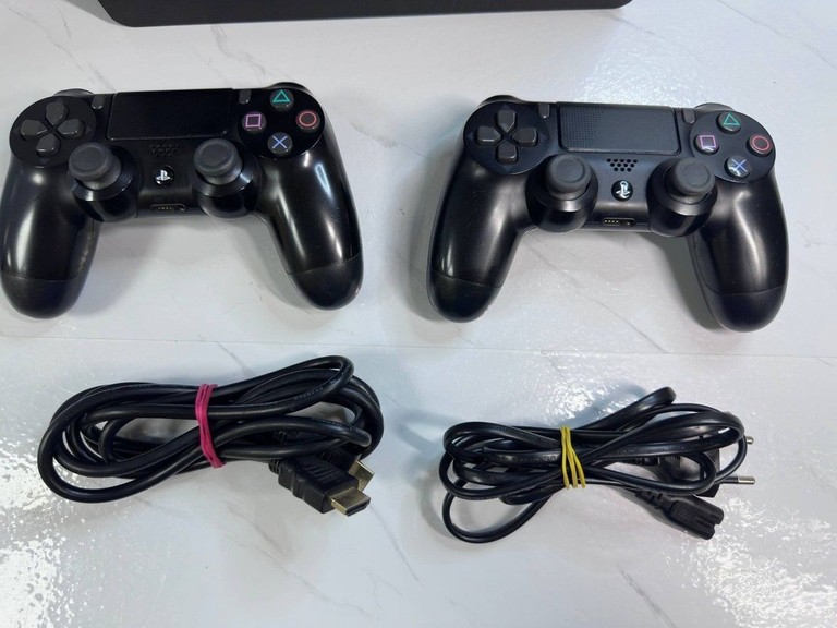 Sony PlayStation 4 Slim 1TB Black Код:01-200964333. Зображення 6